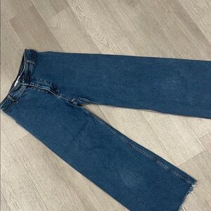 Zara women's marine straight Blue Jeans dark wash